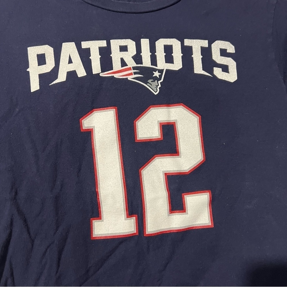 NFL Patriots Kids Short Sleeve Tee TOM BRADY #12 Navy Blue Size Large 14/16 - Picture 3 of 4